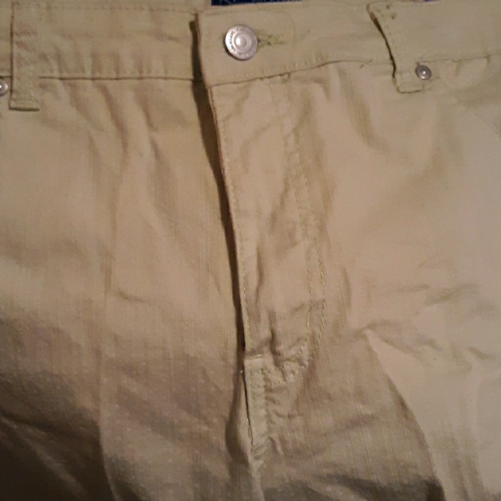Capris